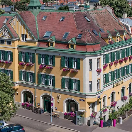 Hotel Bergwirt Schönbrunn