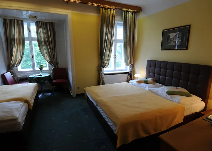 Bergwirt Schönbrunn Hotel