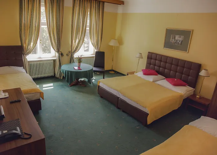 Hotel Bergwirt Schönbrunn Wien