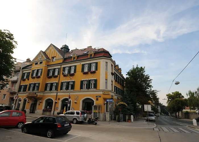 Bergwirt Schönbrunn Hotel