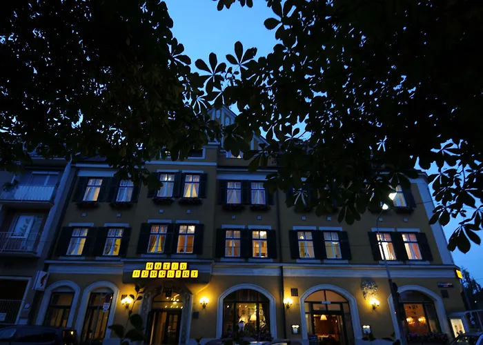 Hotel Bergwirt Schönbrunn 3*
