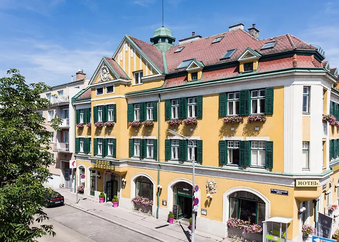 Bergwirt Schönbrunn Hotel 3*