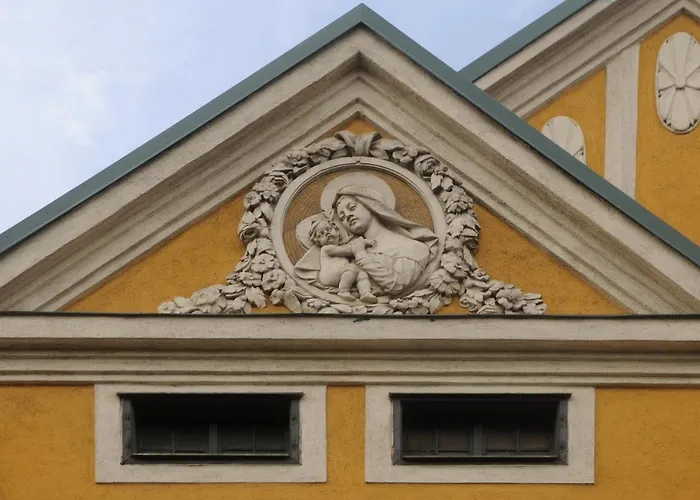 Bergwirt Schönbrunn Hotel 3*
